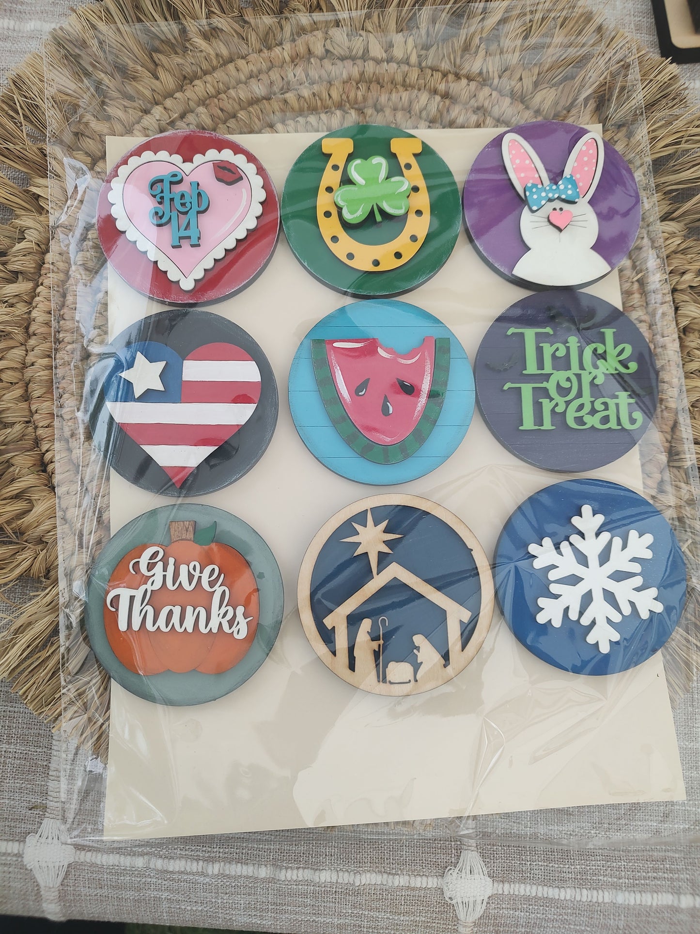 Interchangeable Gnome with Circle