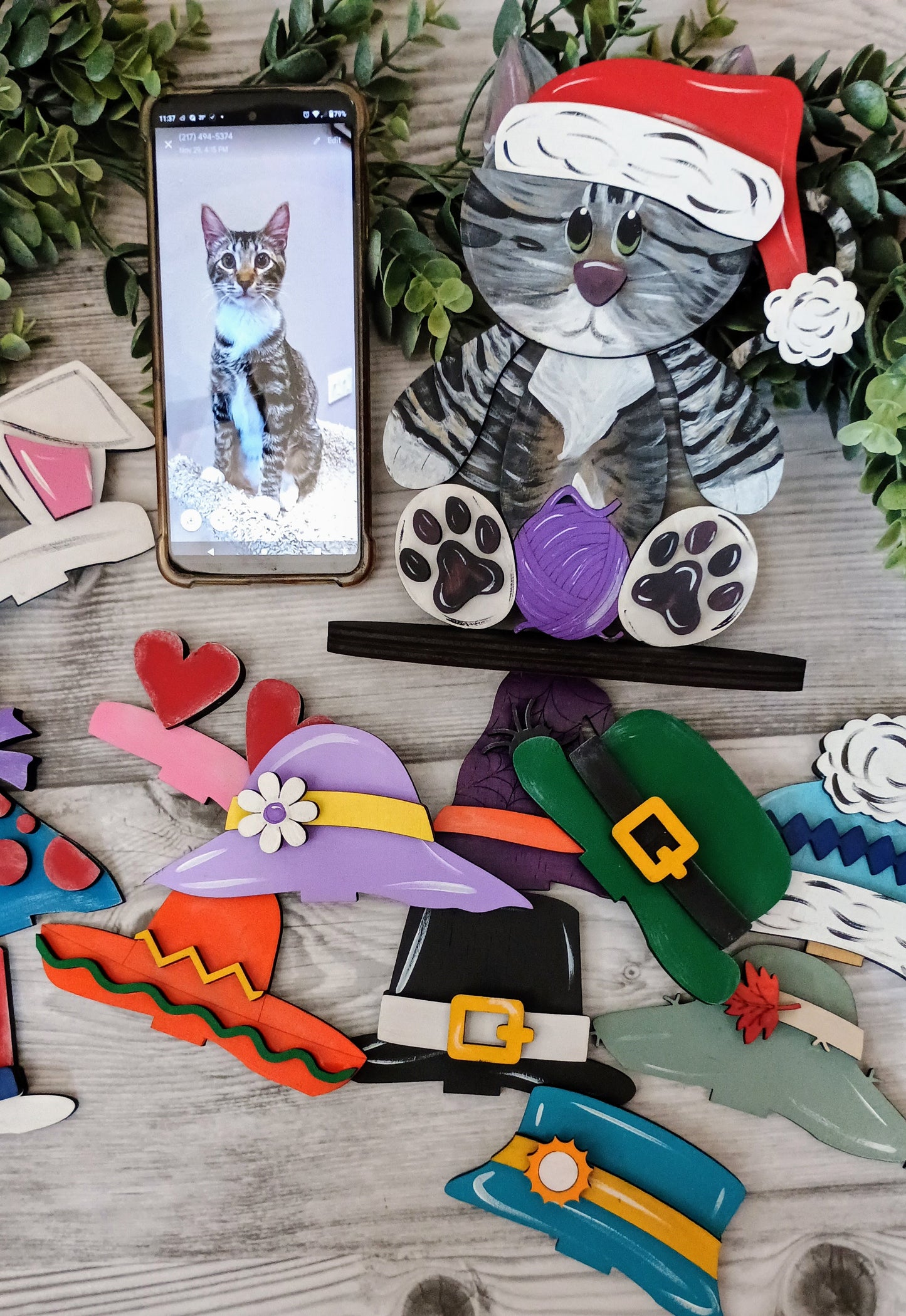 Interchangeable Hats! Adorable characters with adorable hats